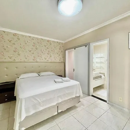 Hotel Em Frente Ao Rio Mar E Ao Lado Da Em Fortaleza (Ceara)
